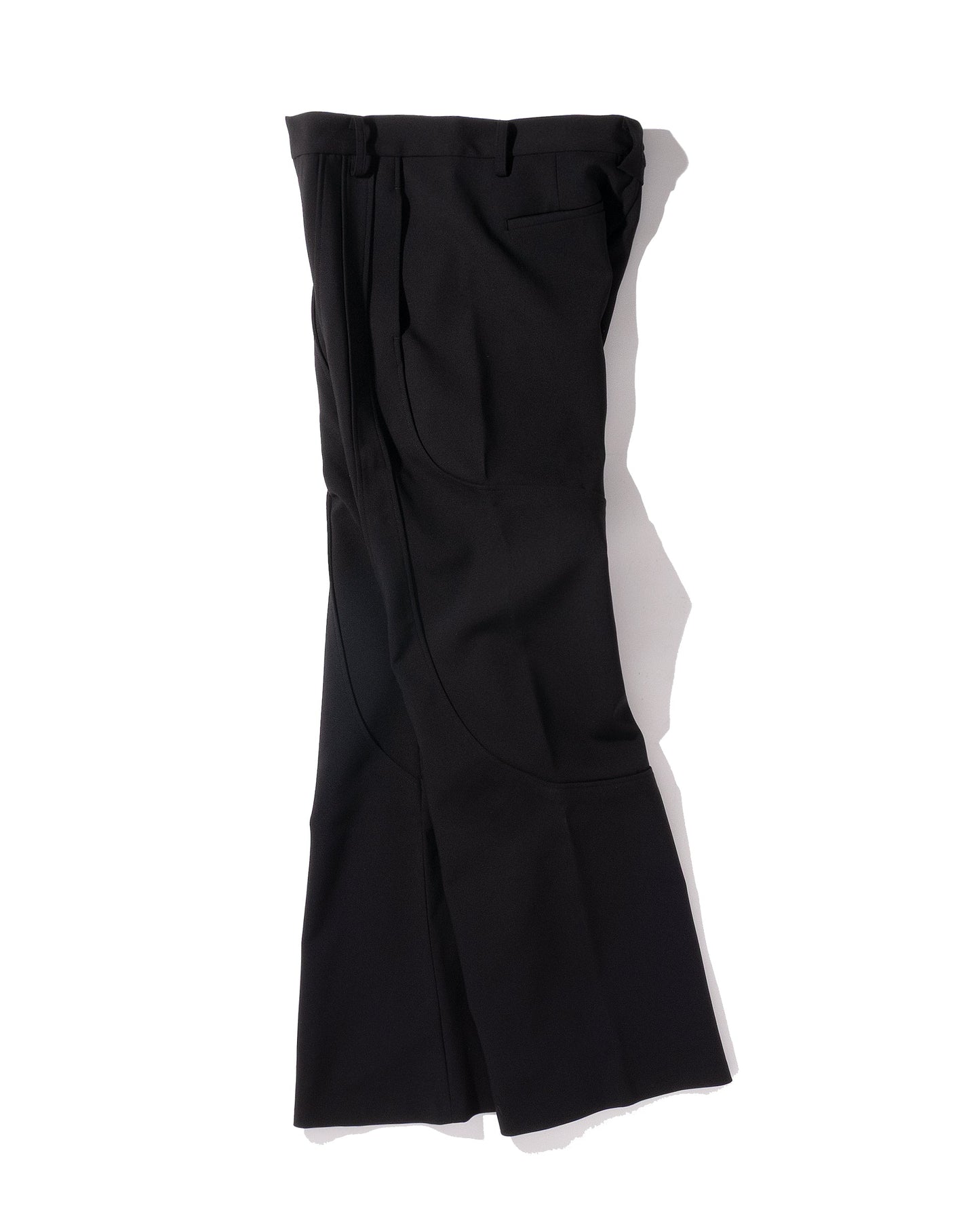 4TUCK FLARE PANTS