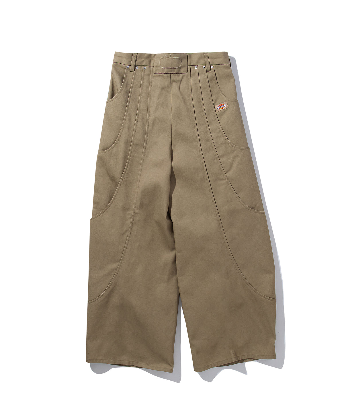(×Dickies®) TUCK CURVE WIDE PANTS