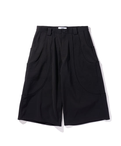 TUCK WIDE SHORTS