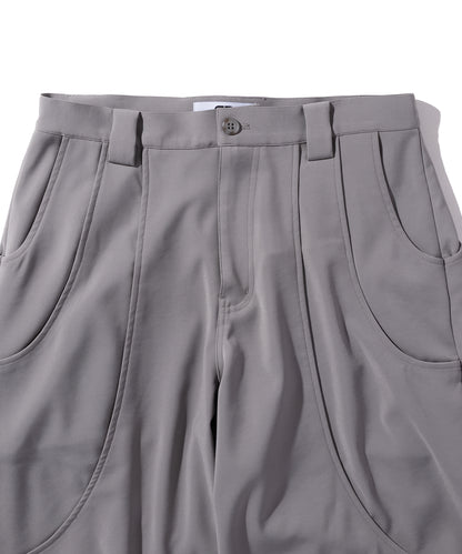 TUCK WIDE SHORTS