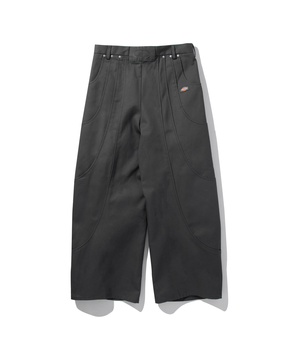 (×Dickies®) TUCK CURVE WIDE PANTS