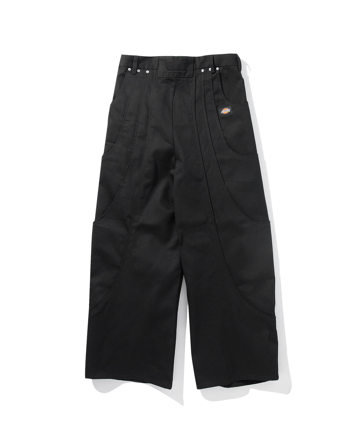 (×Dickies®) TUCK CURVE WIDE PANTS