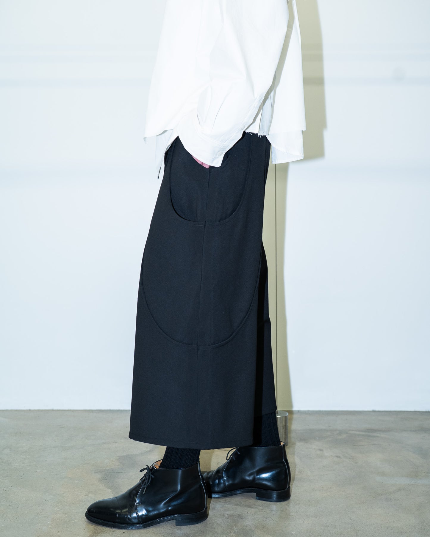 TUCK WIDE SHORTS