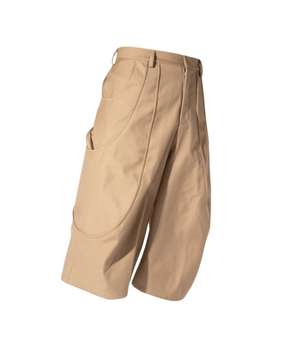 TUCK CURVE WIDE SHORTS
